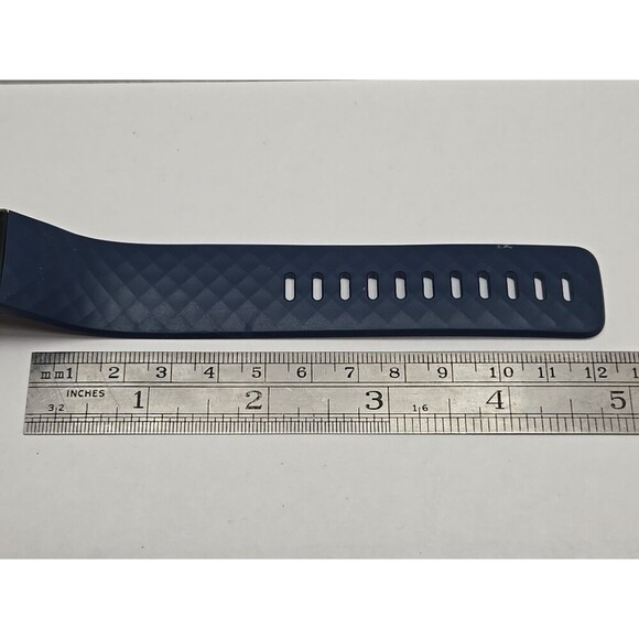 Fitbit Charge 3 FB409 Activity Tracker Heart Rate GPS Smartwatch No Charger - Picture 8 of 12